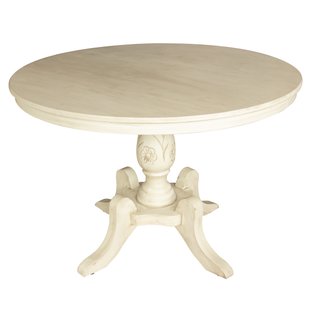 mesa jantar redonda branca envelhecida em madeira fundo branco