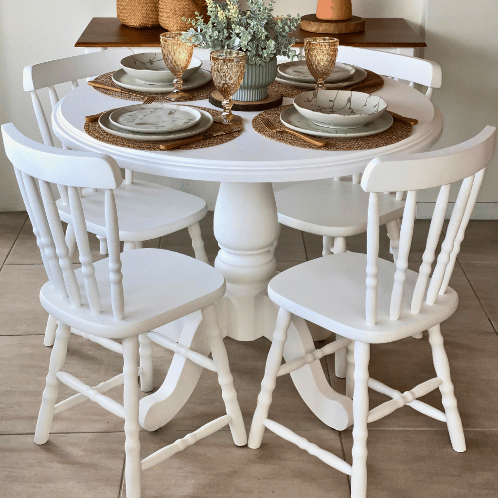 mesa redonda em madeira 100cm toda branca 9